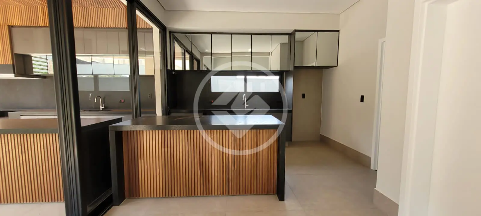 Sobrado Em Condomínio 3 quartos no Residencial e Empresarial Alphaville, Ribeirão Preto — foto 4 de 6