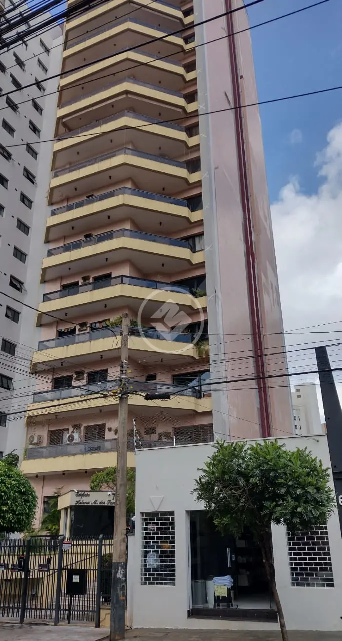 APARTAMENTO 2 DORMITÓRIOS - 1 VAGA - 100 M2 - CENTRO .