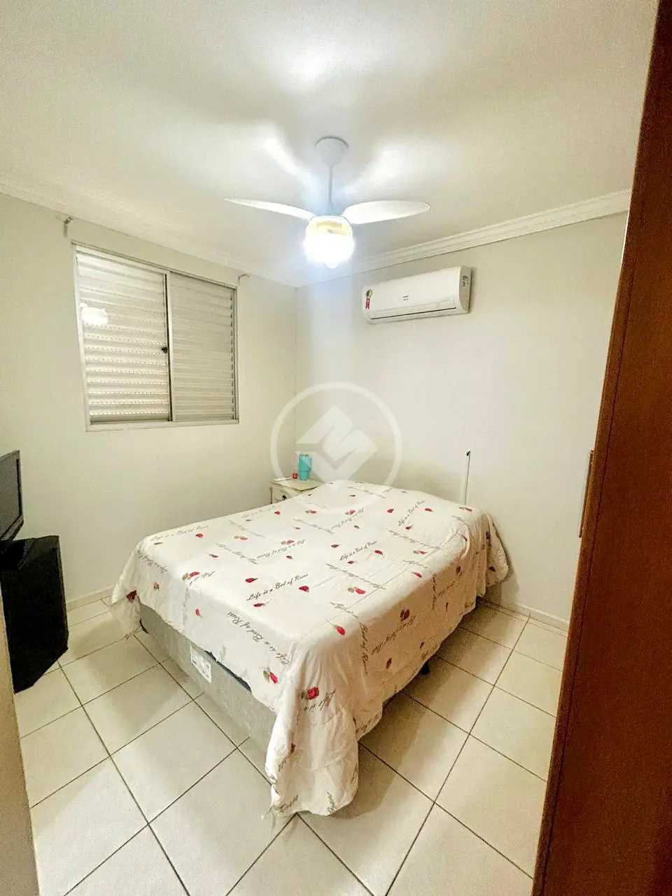Apartamento - Residencial Renata - Pres. Medici