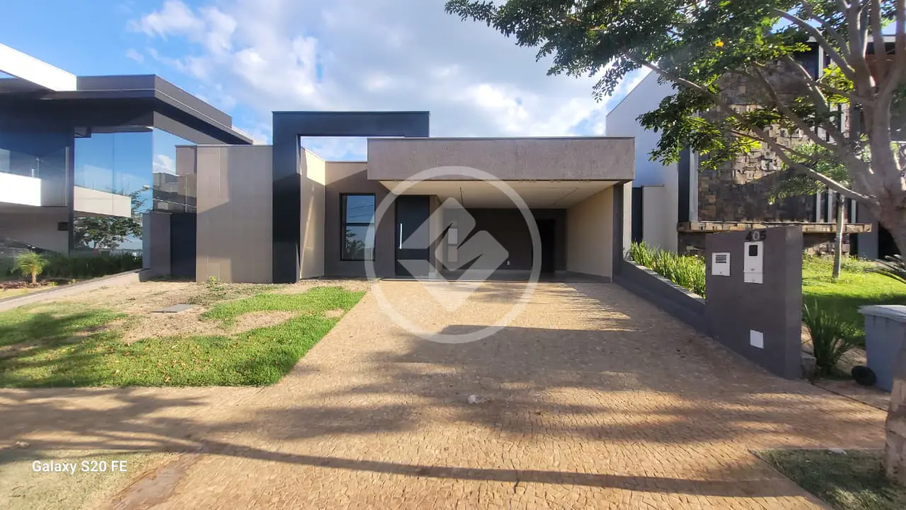 CASA CONDOMÍNIO 3 SUITES- QUINTA DOS VENTOS