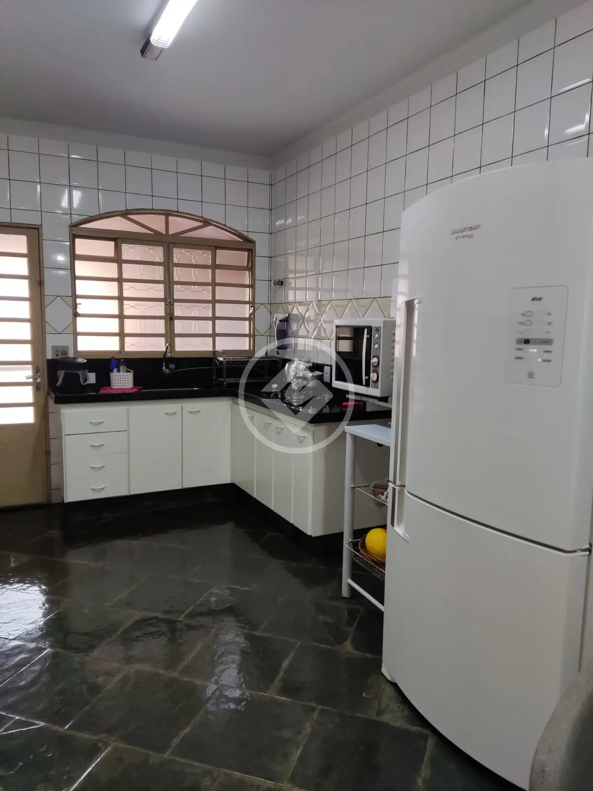CASA ACONCHEGANTE A VENDA VILA TONINHO