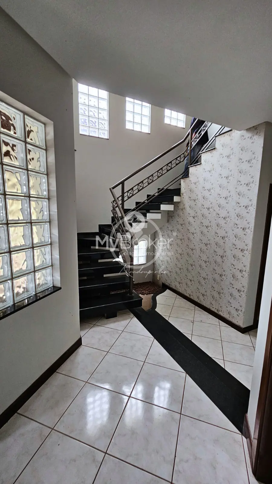 Casa 3 quartos no VILA BIRIGUI, Rondonópolis — foto 3 de 6