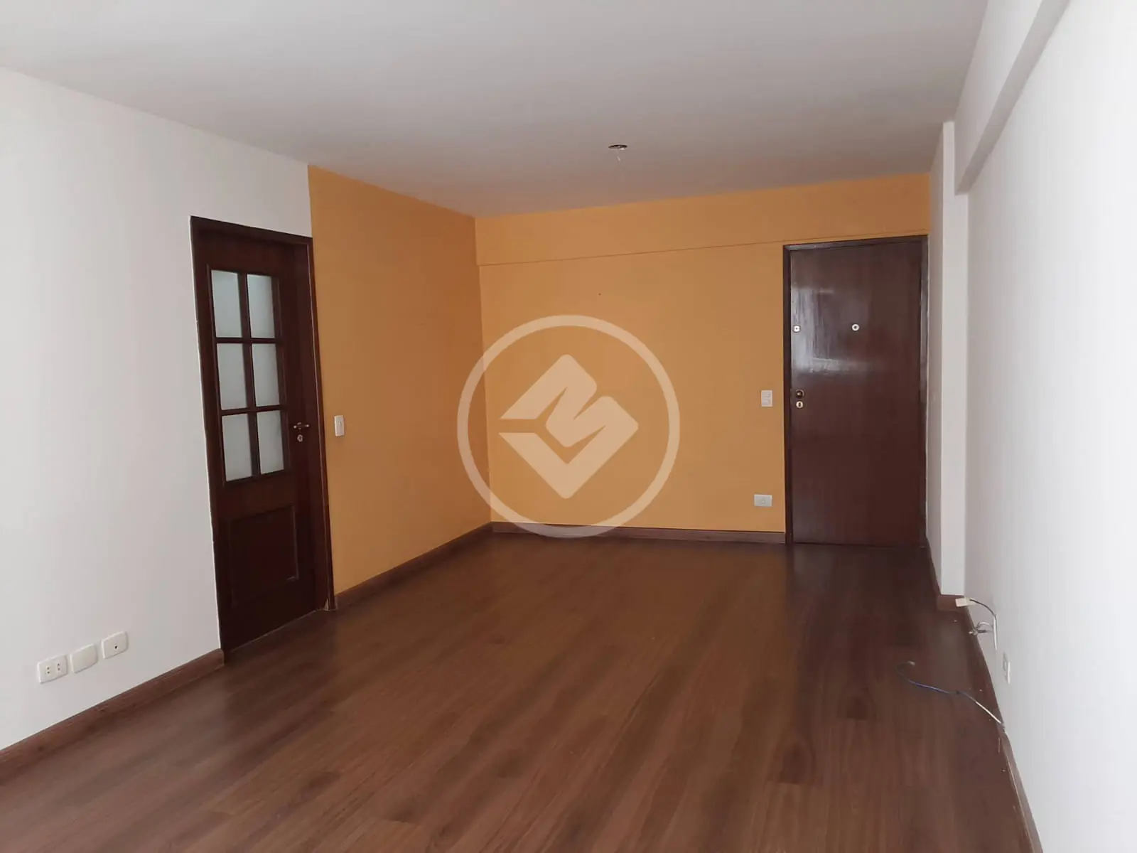 Apartamento a venda em Moema com 80m² com 2 dormitorios e 1 vaga