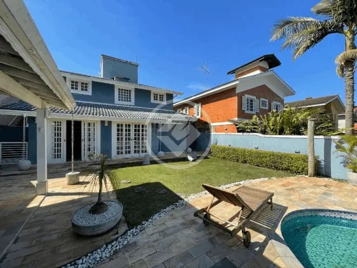 Casa a venda na Granja Viana condomínio San Diego Park COTIA - com 4 dormitórios