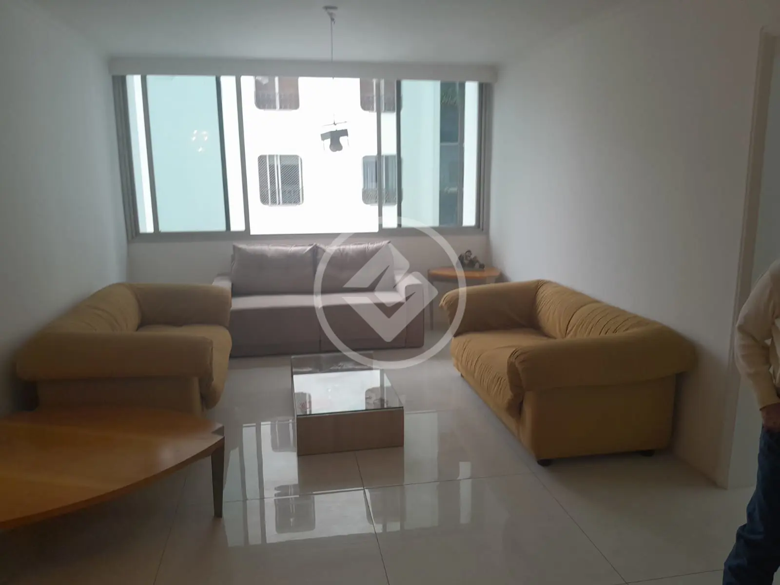 Vendo apartamento 2 dormitórios  com suíte na Vila Nova Conceição