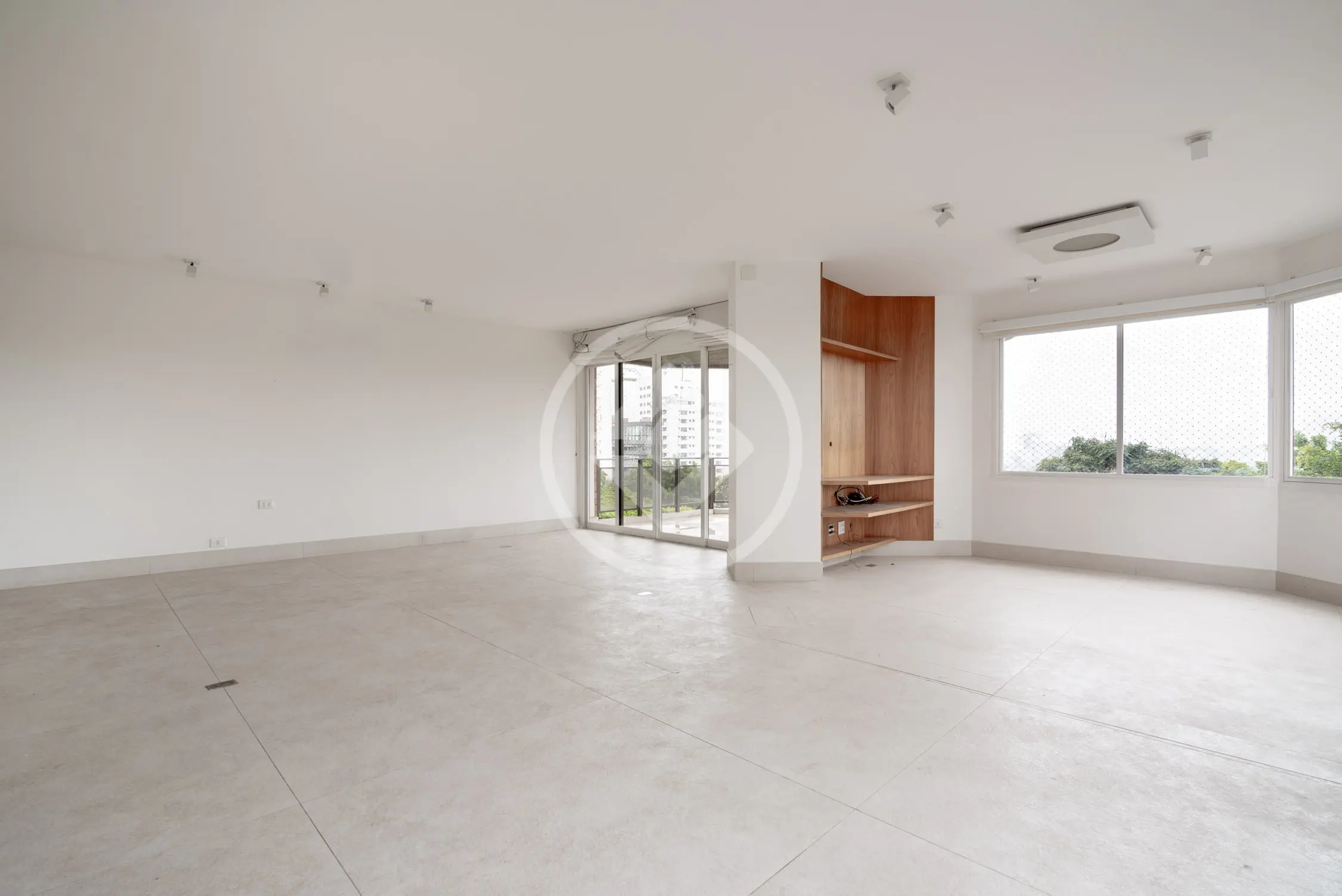Apartamento 4 quartos no Vila Nova Conceição, São Paulo — foto 2 de 6
