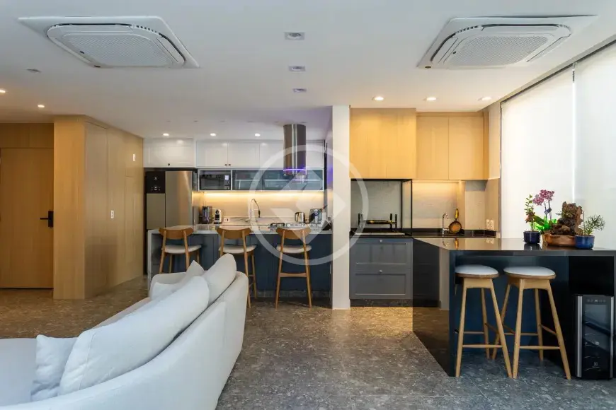 Apartamento em Cidade Monções com 150m²