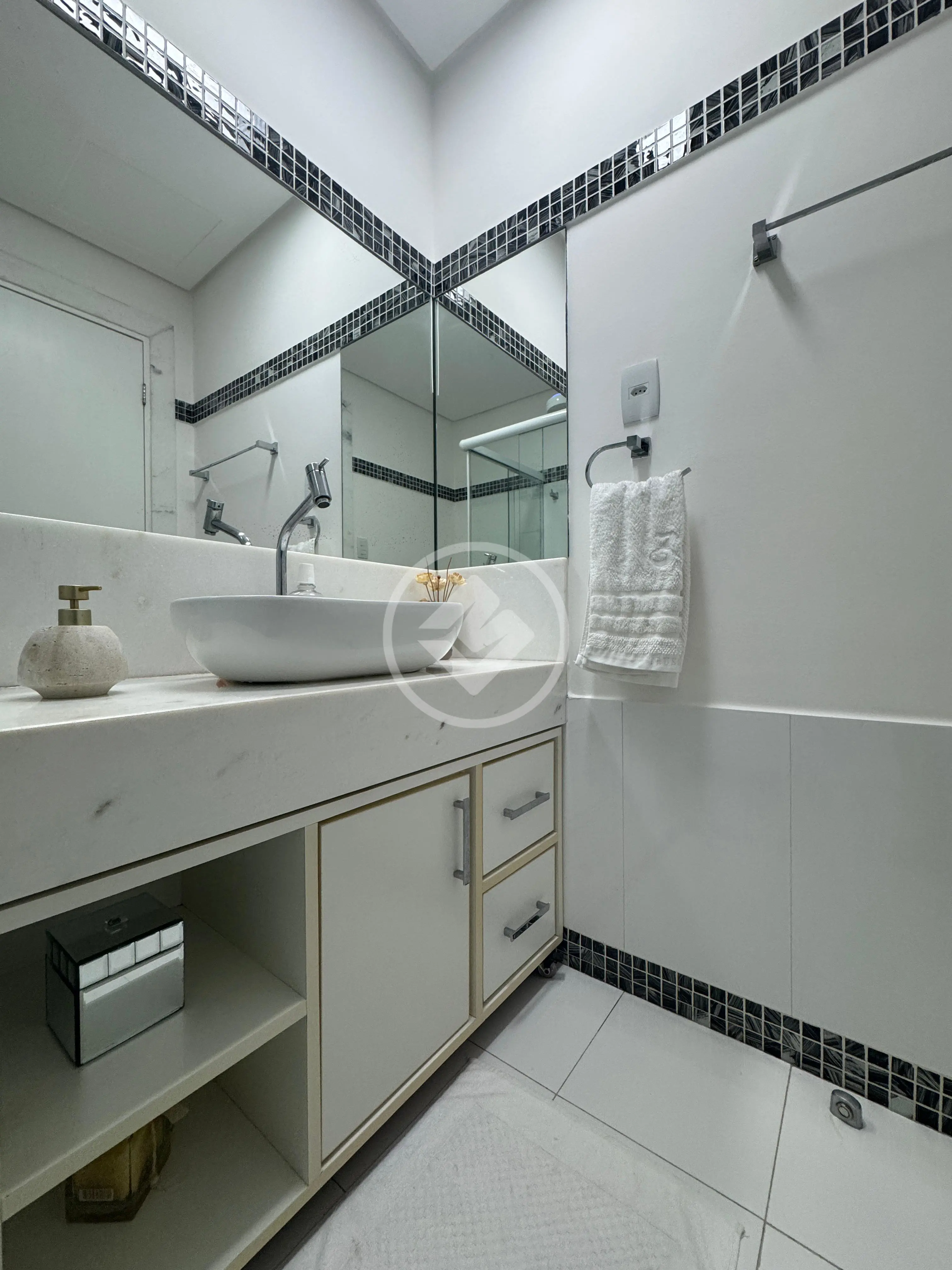 Casa Condomínio 3 quartos no Piatã, Salvador — foto 4 de 6