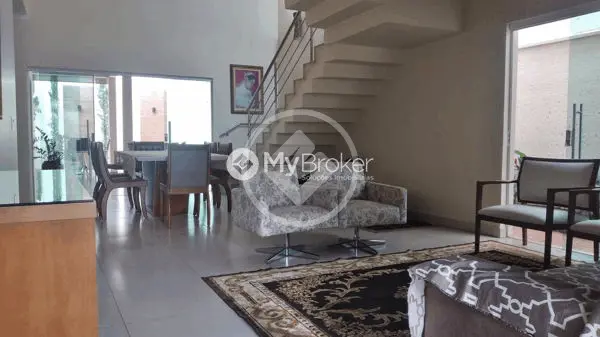 Casa 4 quartos no Jardim Karaíba, Uberlândia — foto 4 de 6