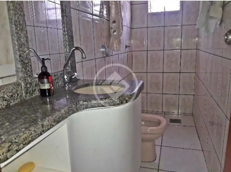 Sobrado 3 quartos no Tabajaras, Uberlândia — foto 4 de 6