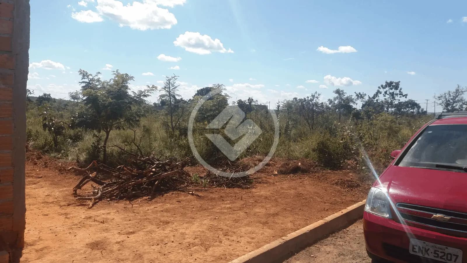 Terreno à venda – 1.000 m² - Bairro Lagoa Quente - Uberlândia/MG