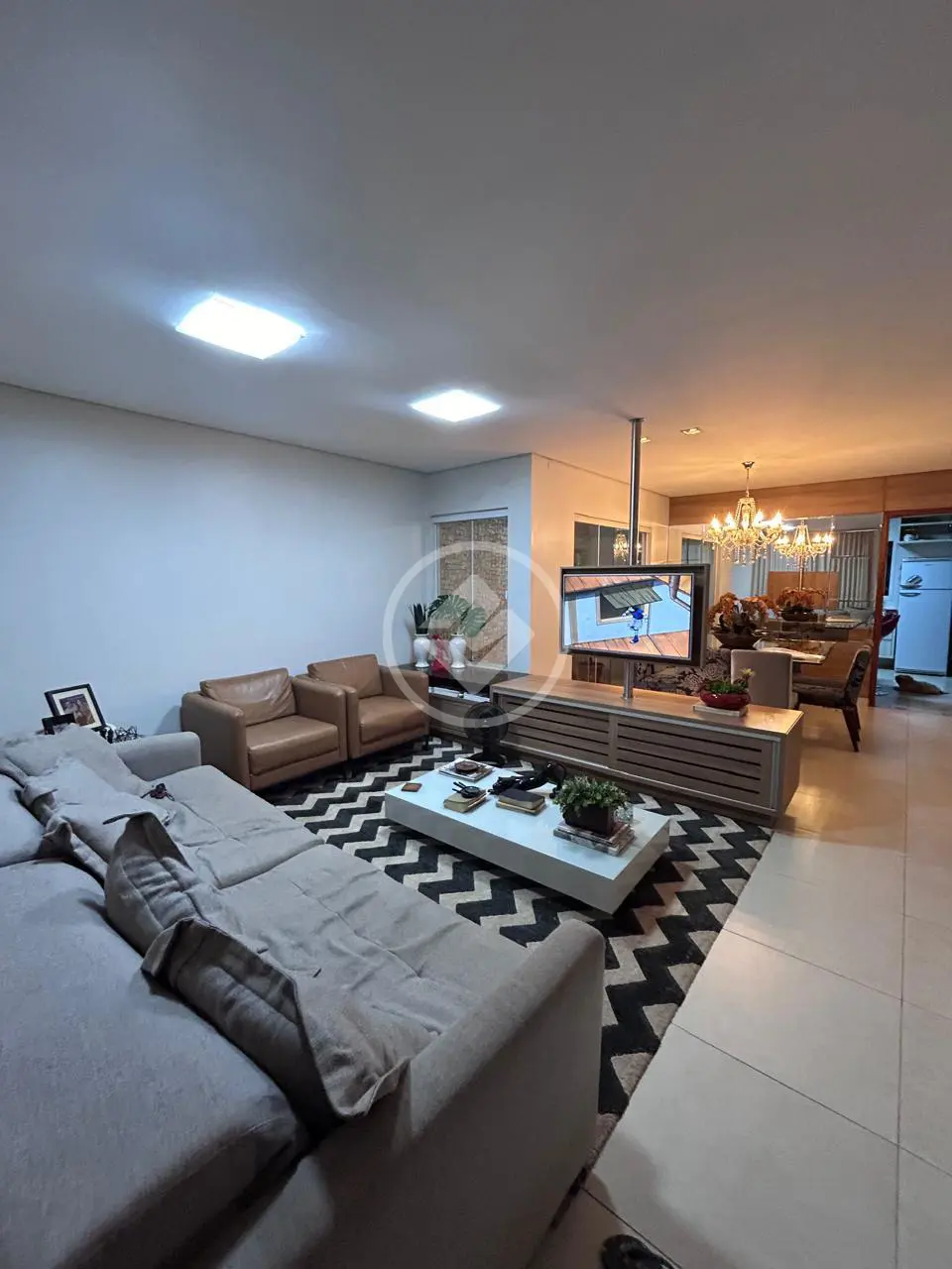 Casa Laranjeiras, Uberlândia - MG — foto 1
