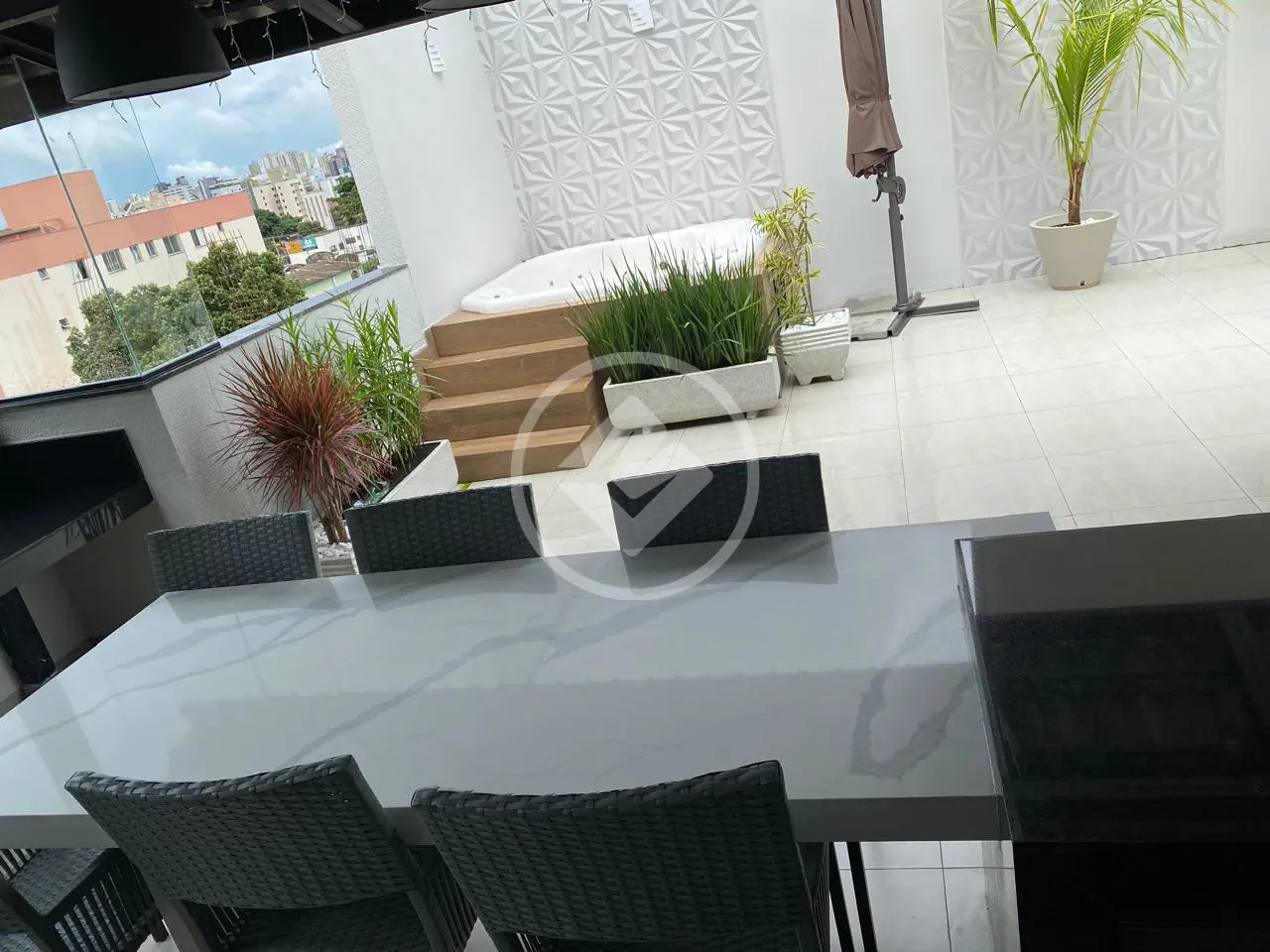 Cobertura Duplex Santa Mônica, Uberlândia - MG — foto 1