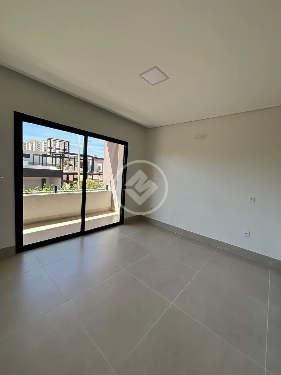 Casa Condomínio 3 quartos no Grand Ville, Uberlândia — foto 5 de 6