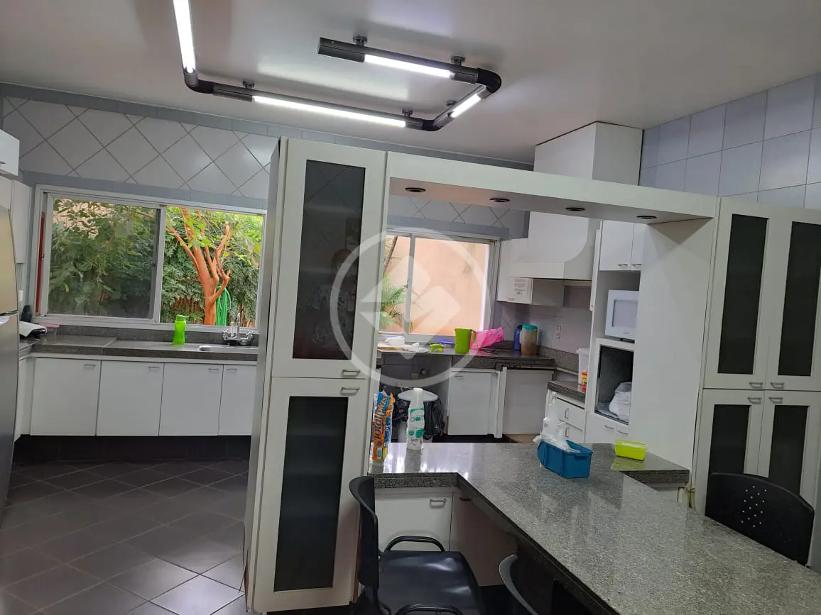 Sobrado 4 quartos no Martins, Uberlândia — foto 5 de 6