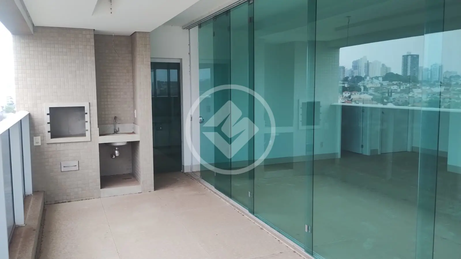 Apartamento à Venda com 3 Quartos, sendo 3 Suítes - 146 m² - Tubalina - Uberlândia/MG