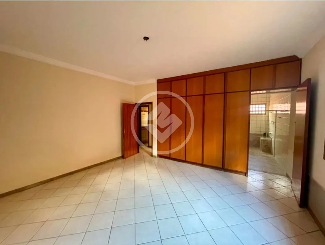 Casa 4 quartos no Jardim Karaíba, Uberlândia — foto 4 de 6