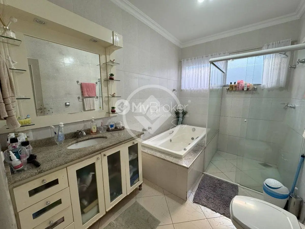 Casa 5 quartos no JARDIM MARINGA, Sinop — foto 4 de 6