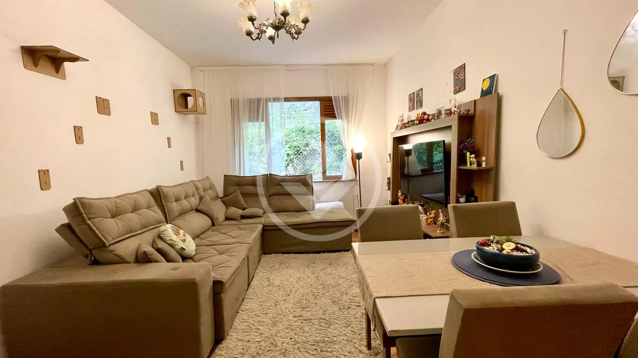 Apartamento dois quartos em Várzea, 215.000,00. Teresópolis-RJ