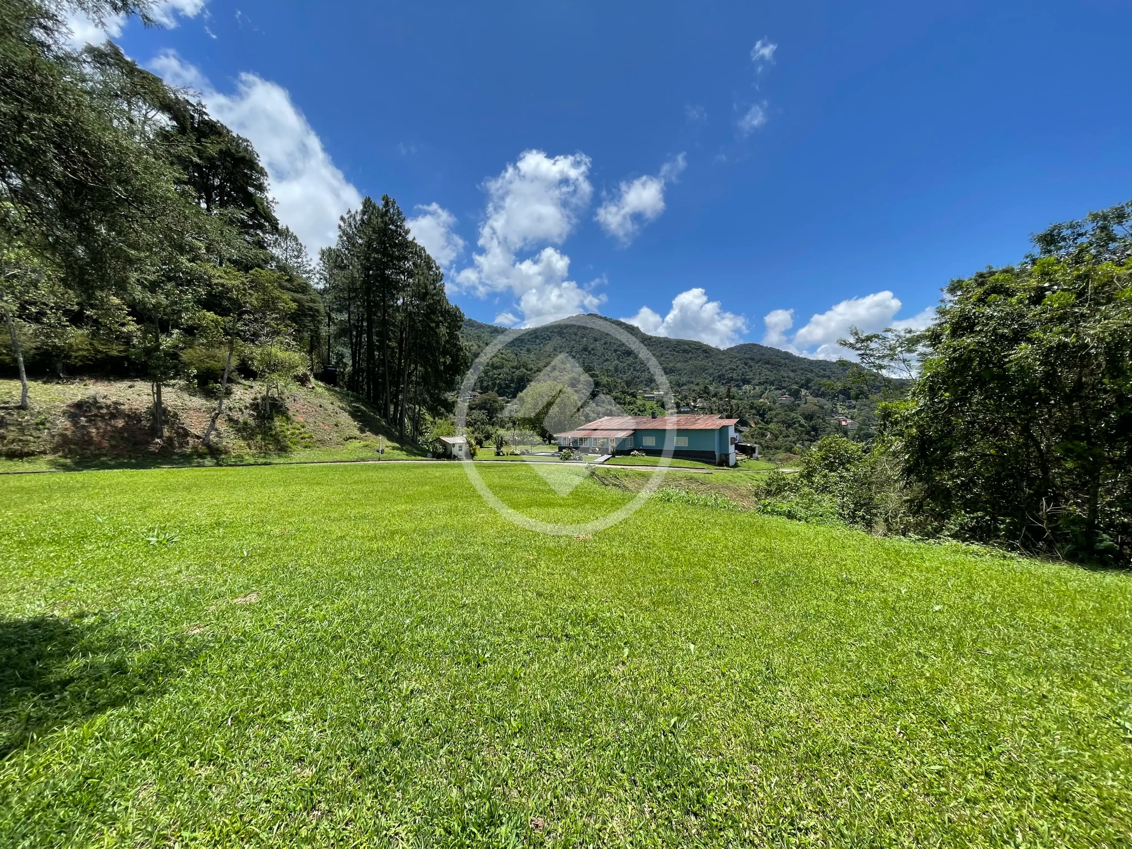 Terreno Amplo para Empreedimento