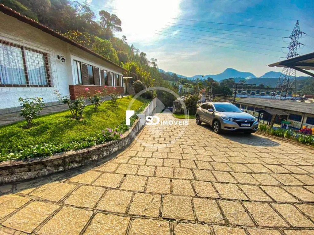 Casa 6 quartos na avenida principal, 300m, Barra do Imbui, Teresópolis/RJ