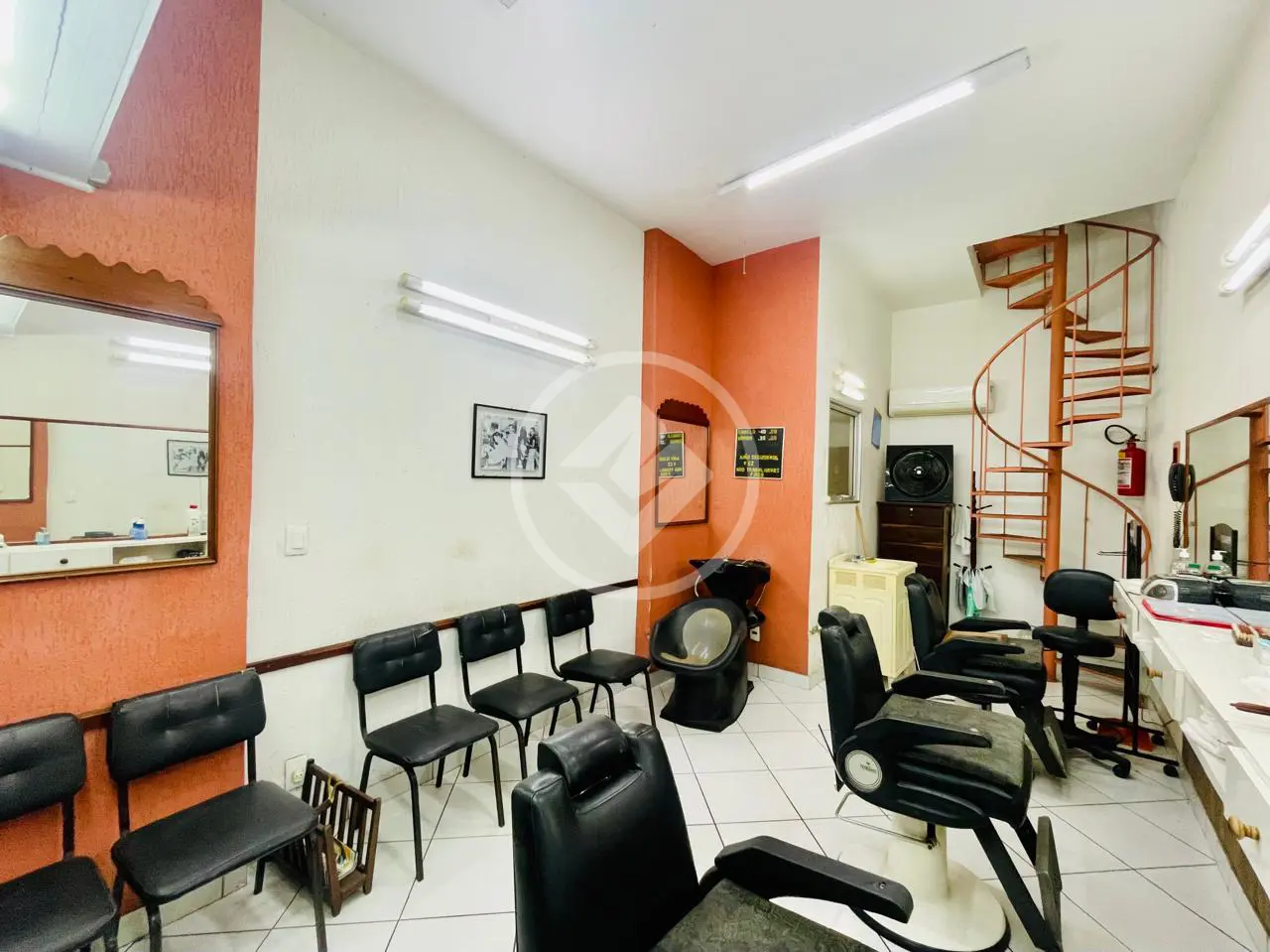 Loja Comercial à venda, 33 m² por R$ 400.000 - Várzea - Teresópolis/RJ