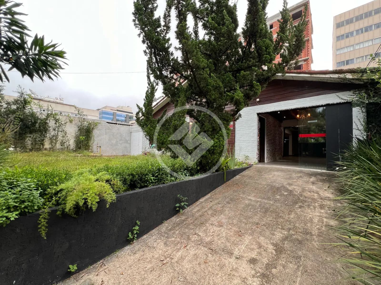 Casa Comercial Várzea, Teresópolis - RJ — foto 2
