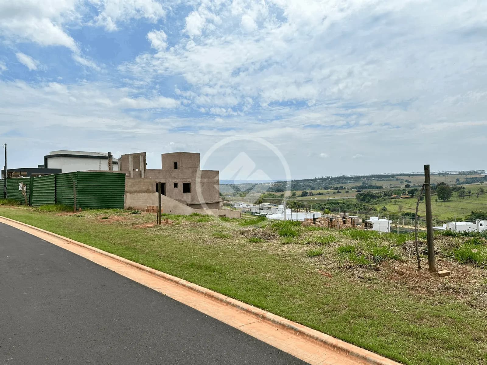 Terreno Condomínio GRANJA MARILEUSA, Uberlândia - MG — foto 1