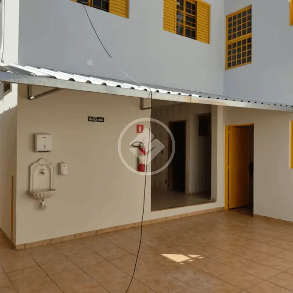 Prédio no Santa Mônica, Uberlândia — foto 4 de 6