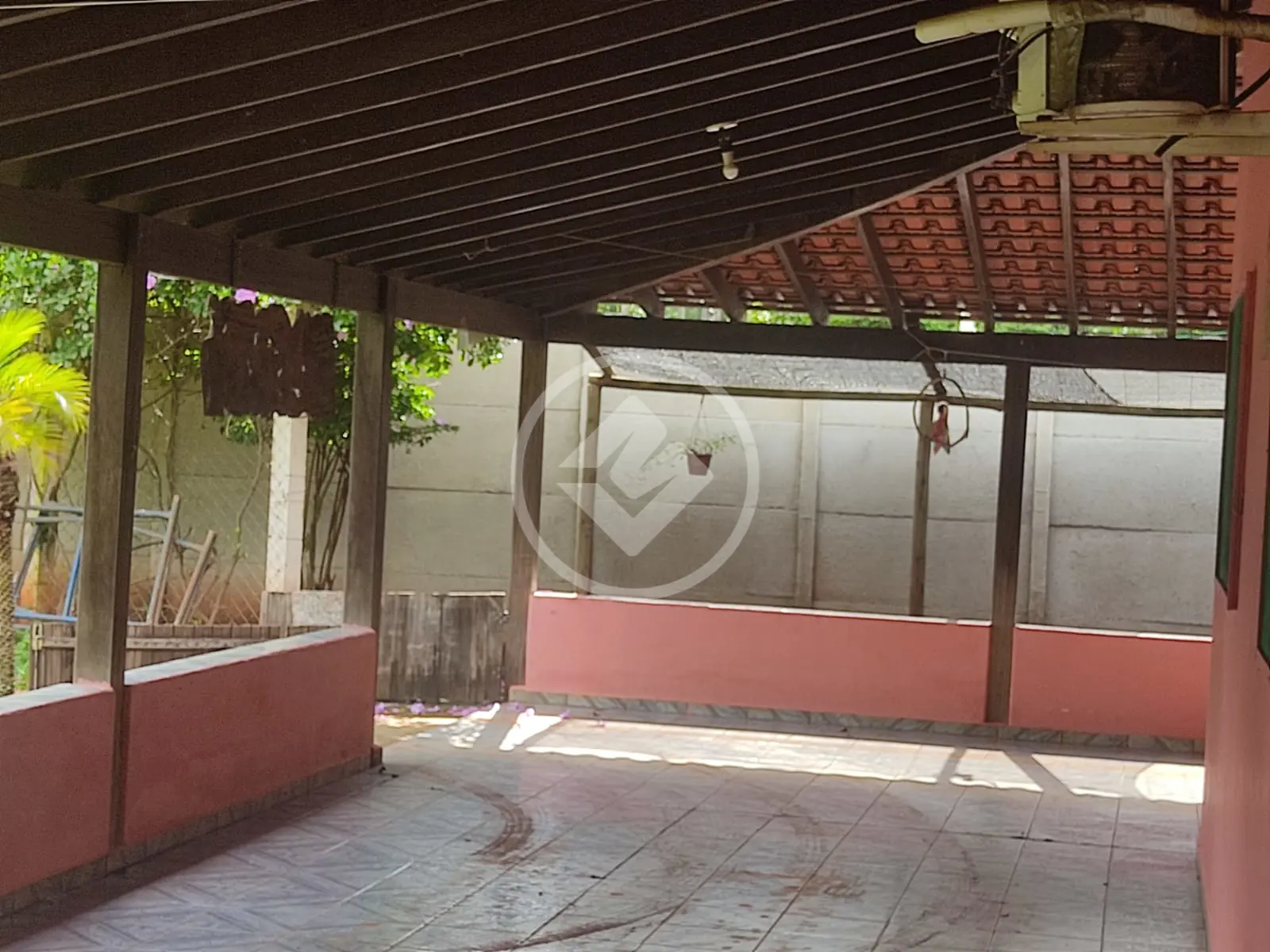 Chácara no Jockey Camping, Uberlândia — foto 5 de 6