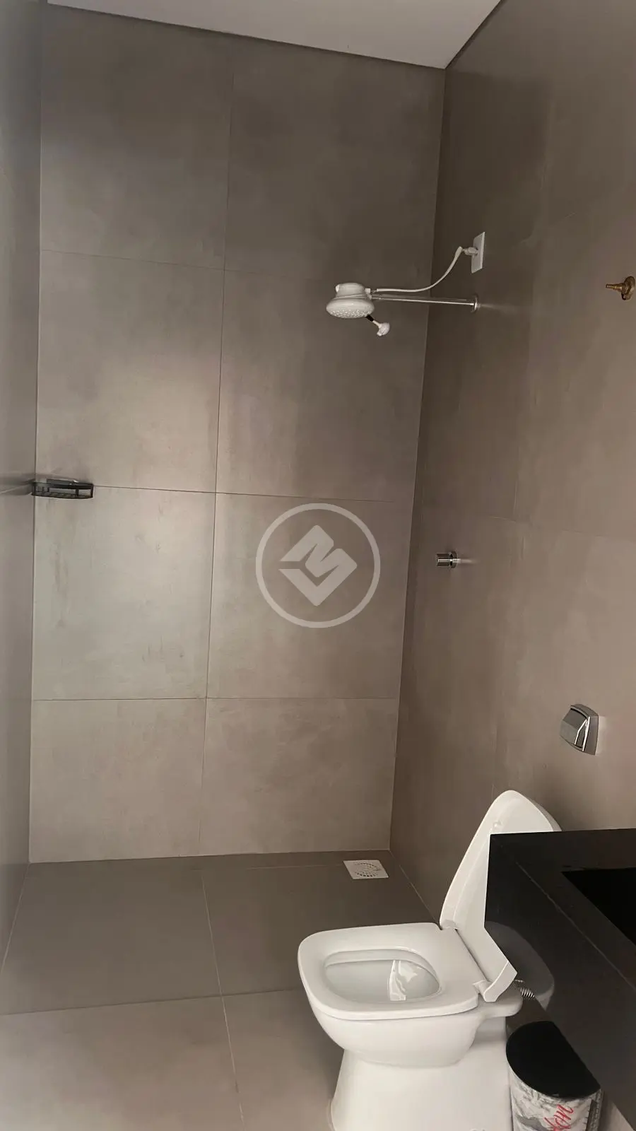 Casa Comercial 1 quarto no Novo Mundo, Uberlândia — foto 4 de 6