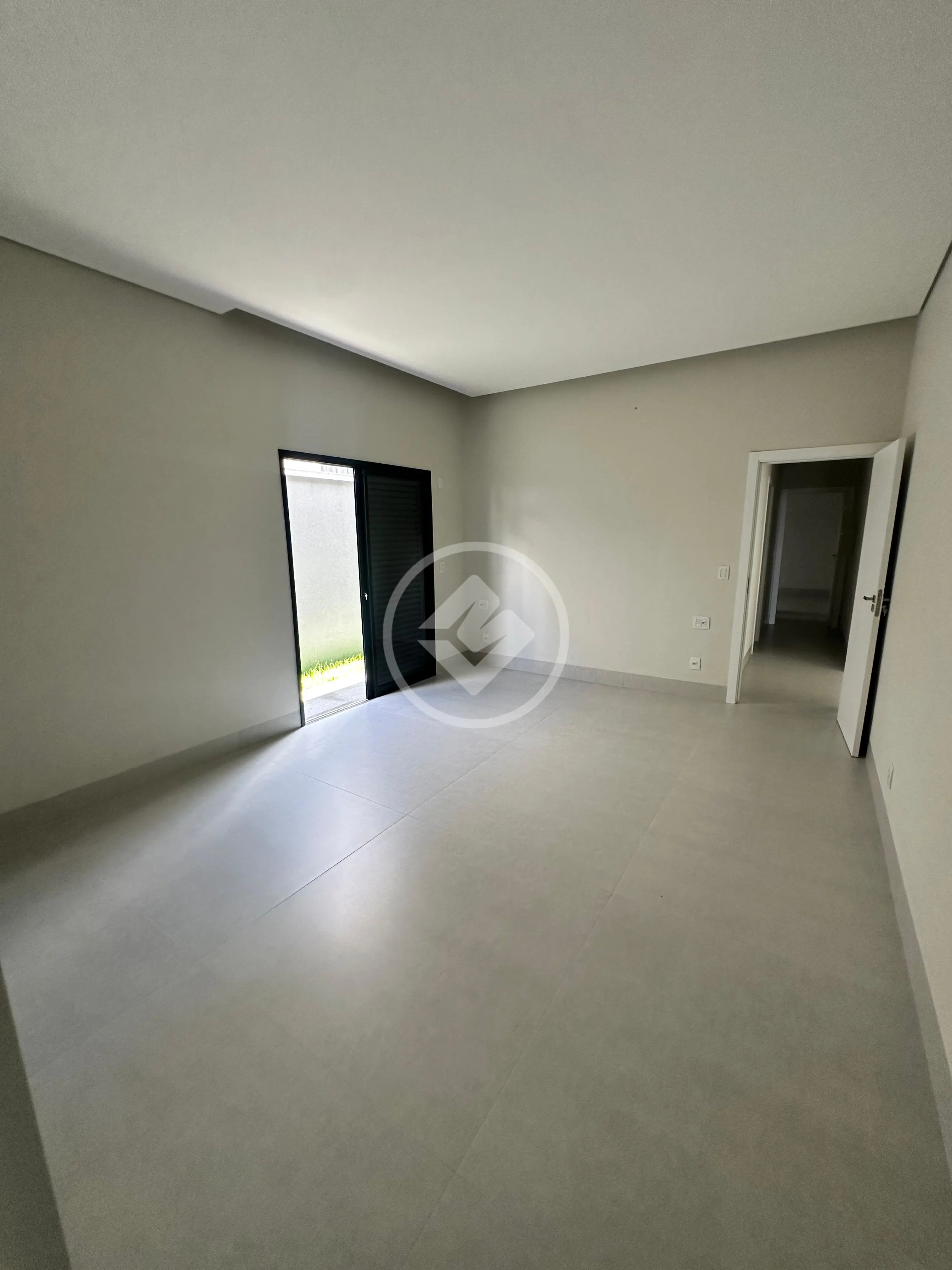 Casa Condomínio 13 quartos no Laranjeiras, Uberlândia — foto 5 de 6