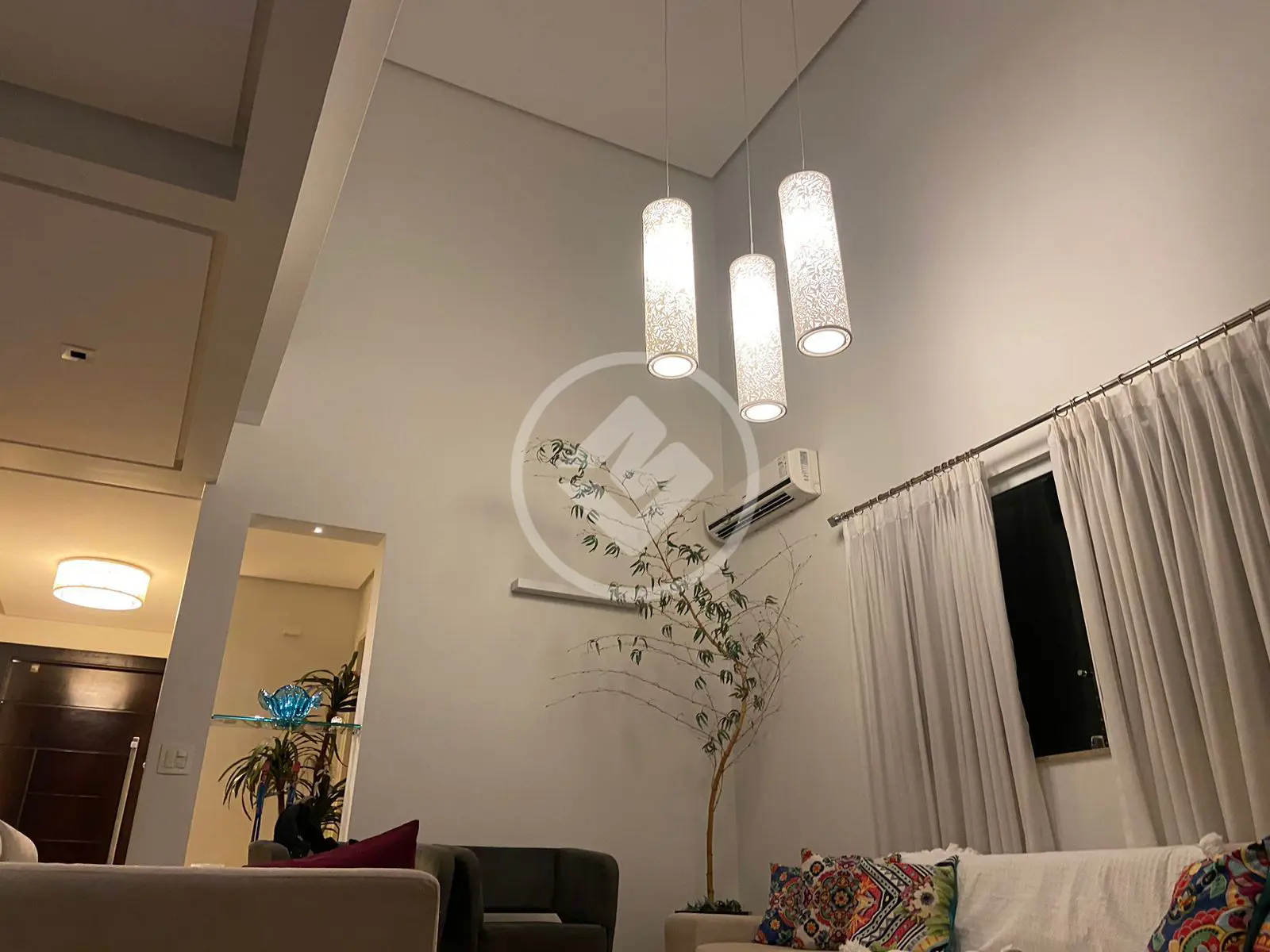 Casa Condomínio 4 quartos no Morada da Colina, Uberlândia — foto 4 de 6