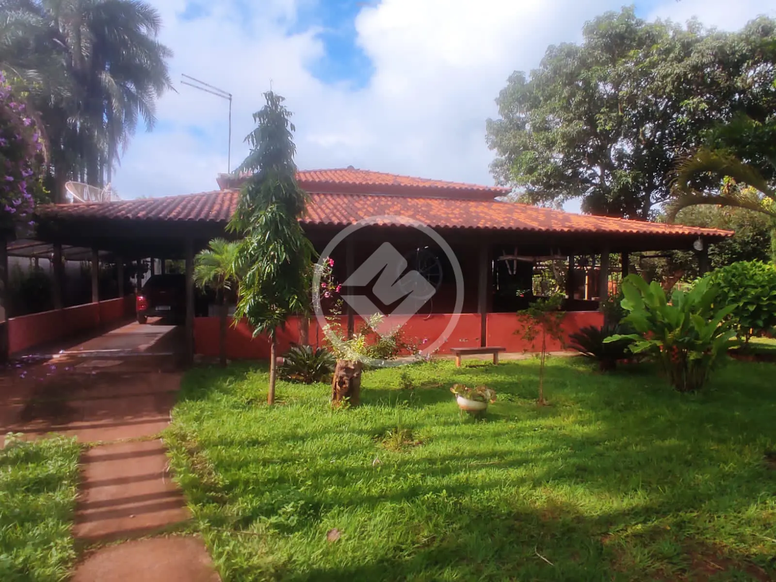 Chácara no Jockey Camping, Uberlândia — foto 3 de 6