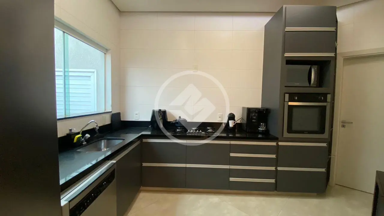 Sobrado Em Condomínio 3 quartos no Aclimação, Uberlândia — foto 4 de 6