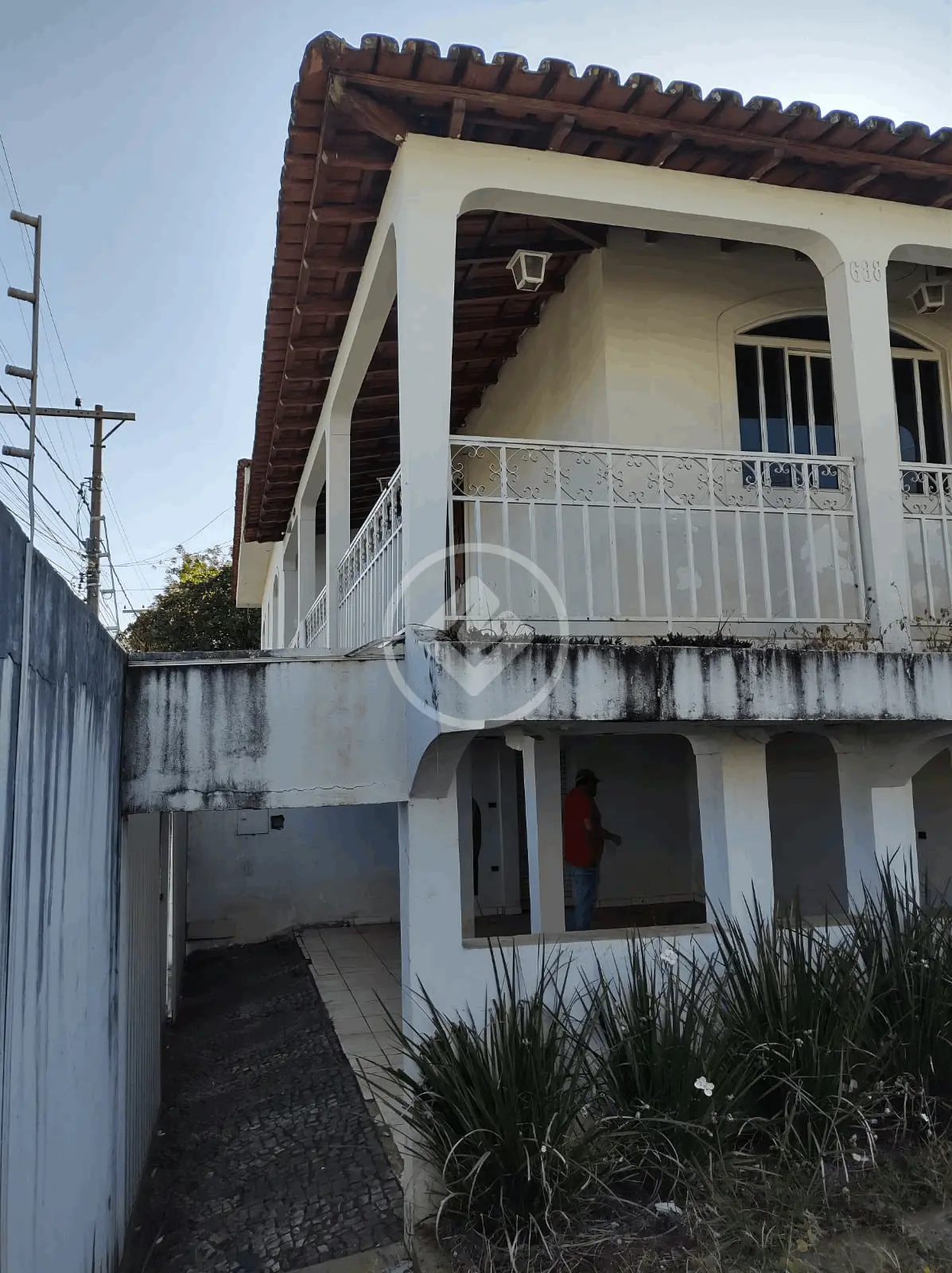 Casa à venda com 5 quartos, sendo 4 suítes – 234 m²- Tabajaras - Uberlândia/MG