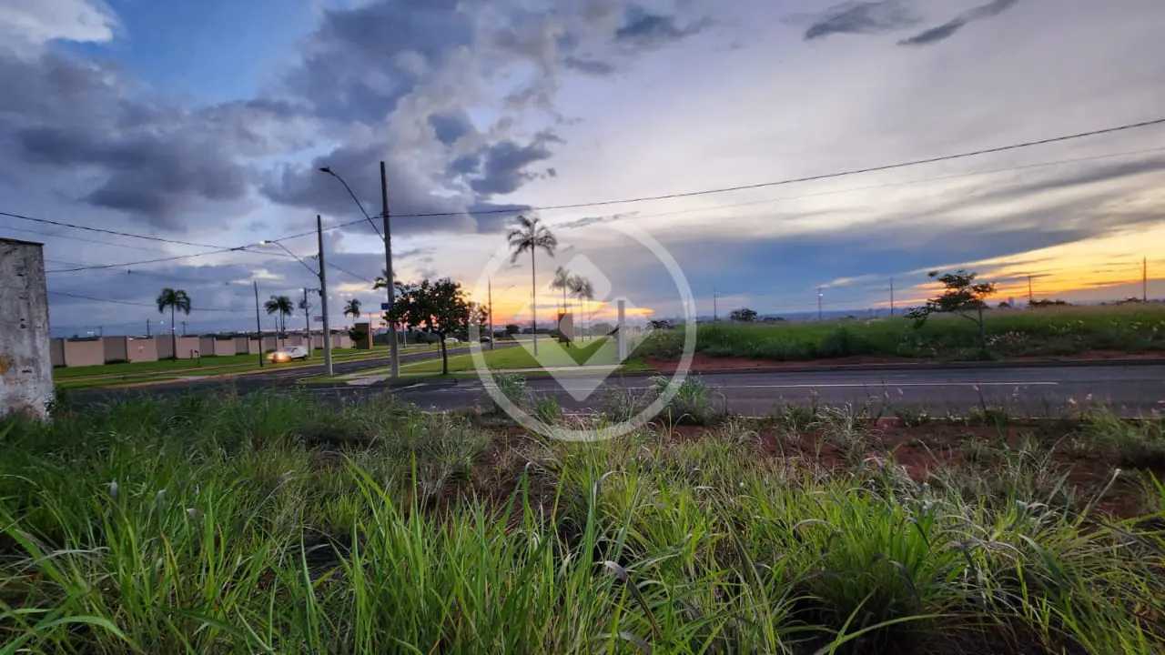 Terreno Grand Ville, Uberlândia - MG — foto 1