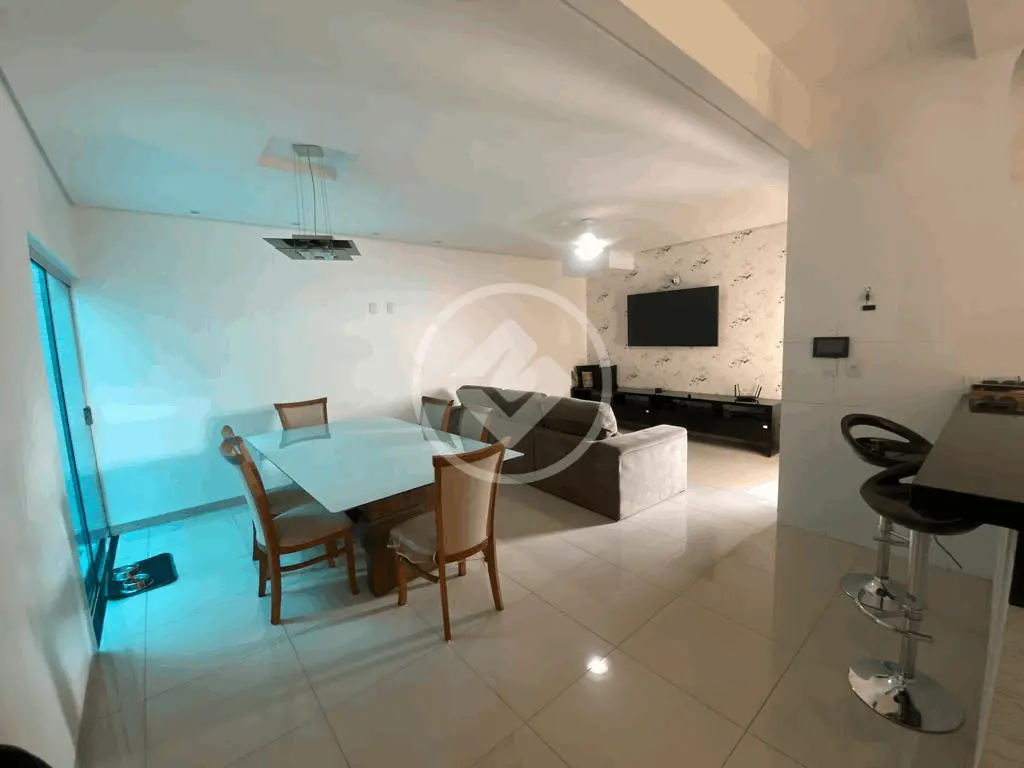 Sobrado 5 quartos no Dona Zulmira, Uberlândia — foto 4 de 6