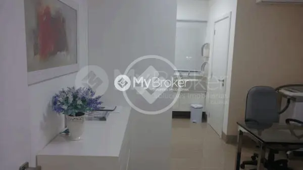 Sala Comercial no Santa Mônica, Uberlândia — foto 3 de 5