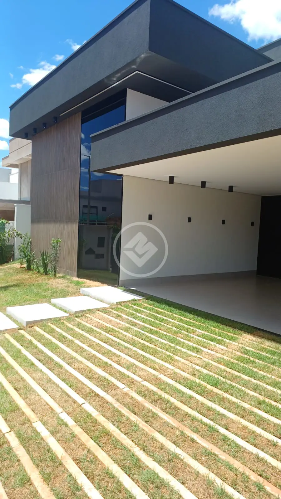 Casa Condomínio 3 quartos no Laranjeiras, Uberlândia — foto 3 de 4