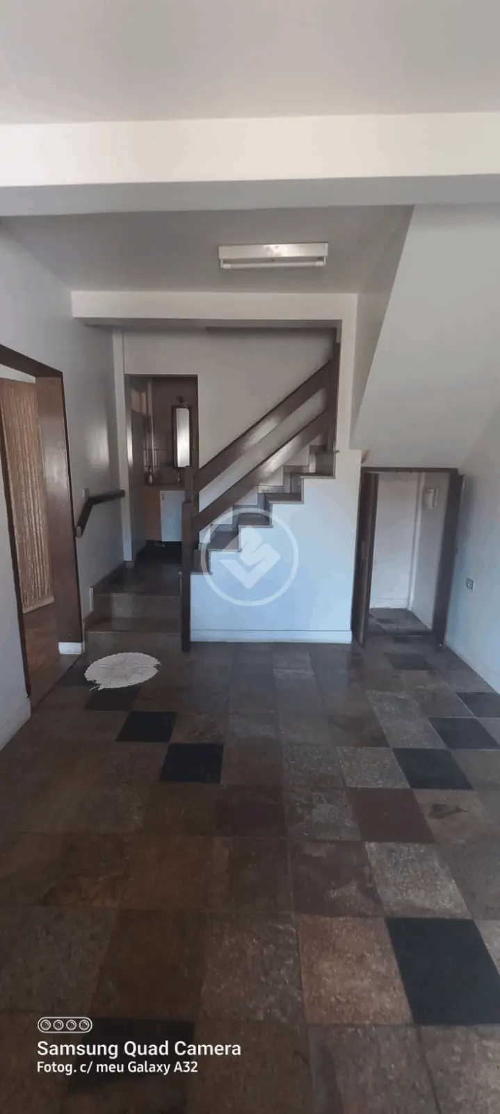 2 Casas à venda no mesmo terreno com 2 e 3 quartos, sendo 1 suíte – 65 m²- Saraiva - Uberlândia/MG