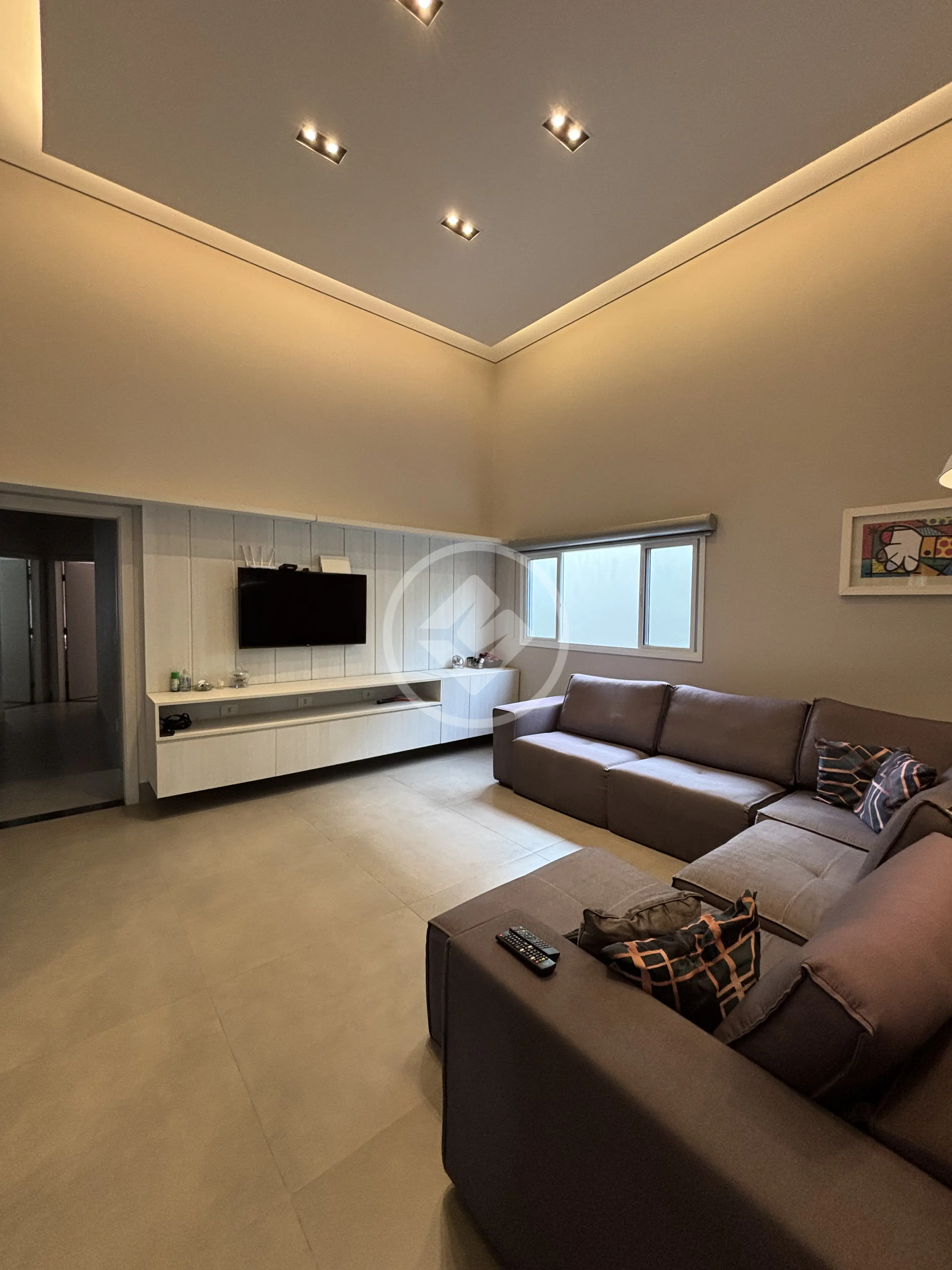 Casa à venda com 3 quartos, sendo 2 suítes – 178 m²- Bosque dos Buritis - Uberlândia/MG
