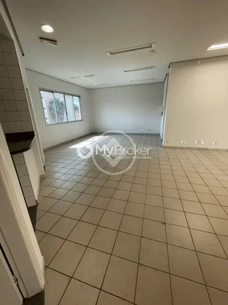 Sala Comercial no Tabajaras, Uberlândia — foto 4 de 6