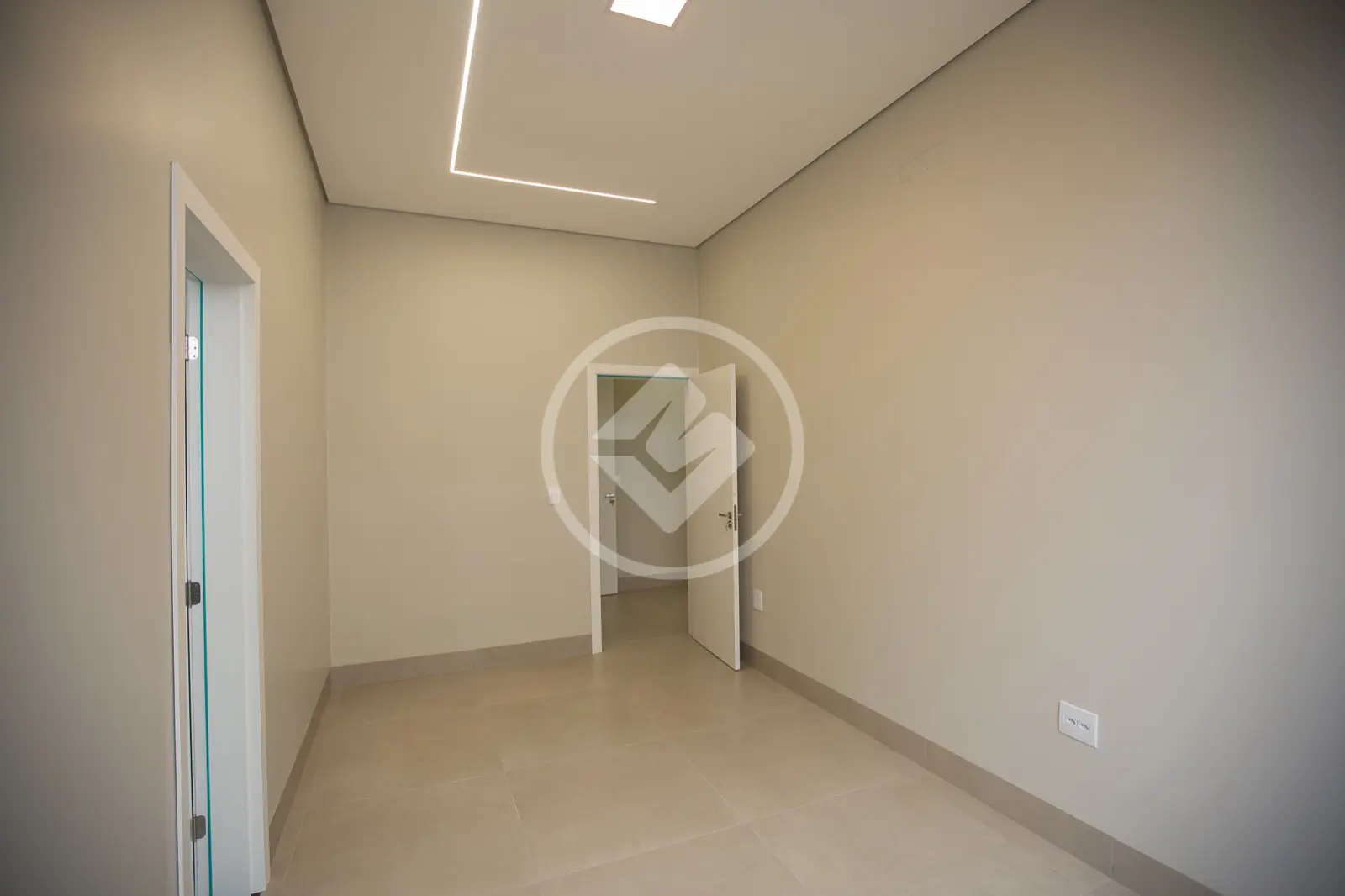 Casa Condomínio 4 quartos no GRANJA MARILEUSA, Uberlândia — foto 4 de 6