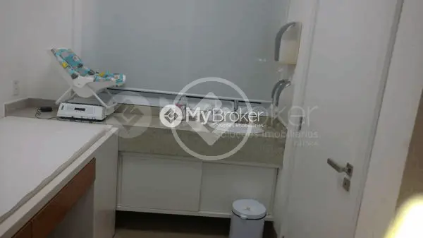 Sala Comercial no Santa Mônica, Uberlândia — foto 4 de 5