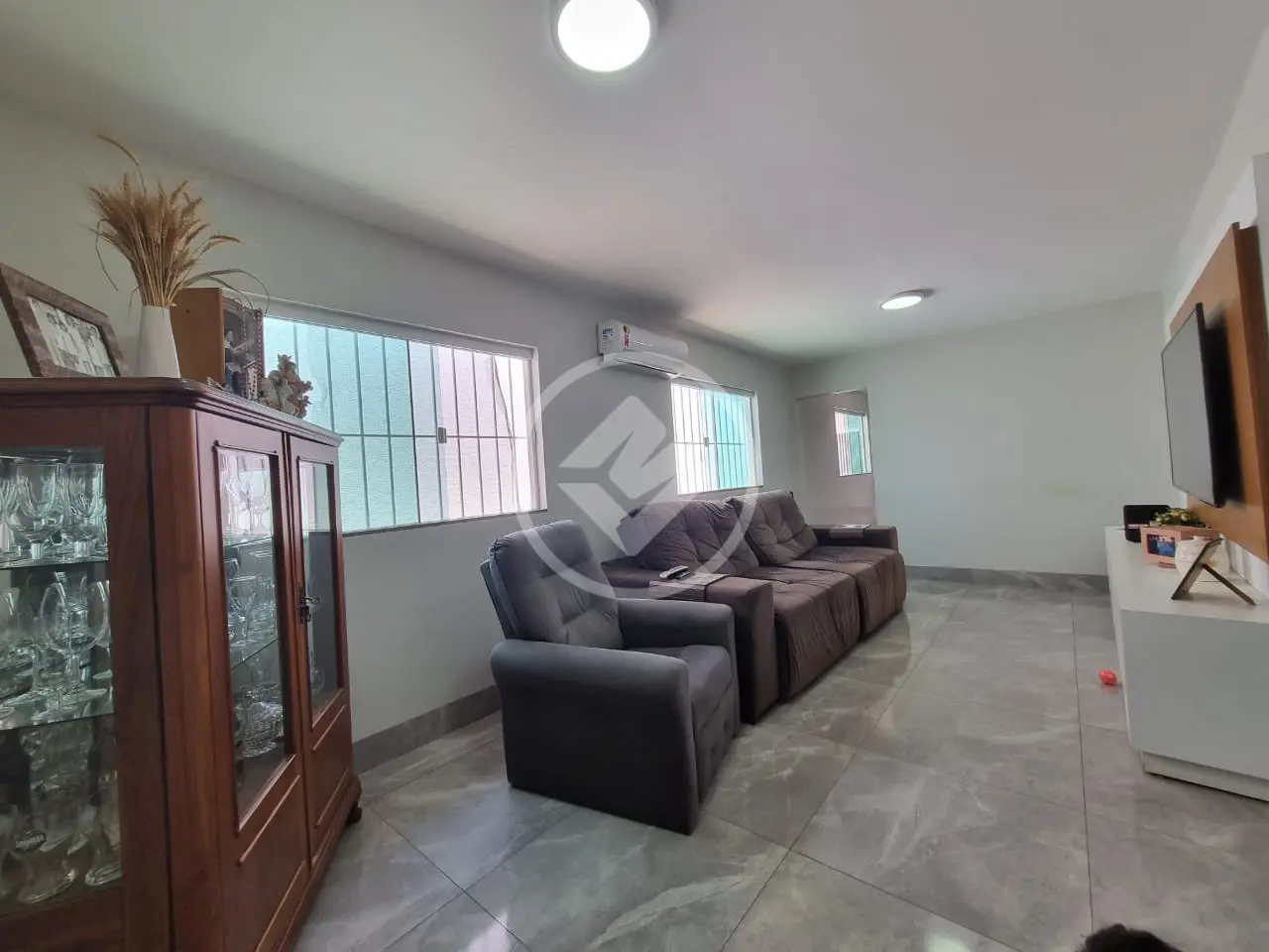 CASA TÉRREA BAIRRO SARAIVA