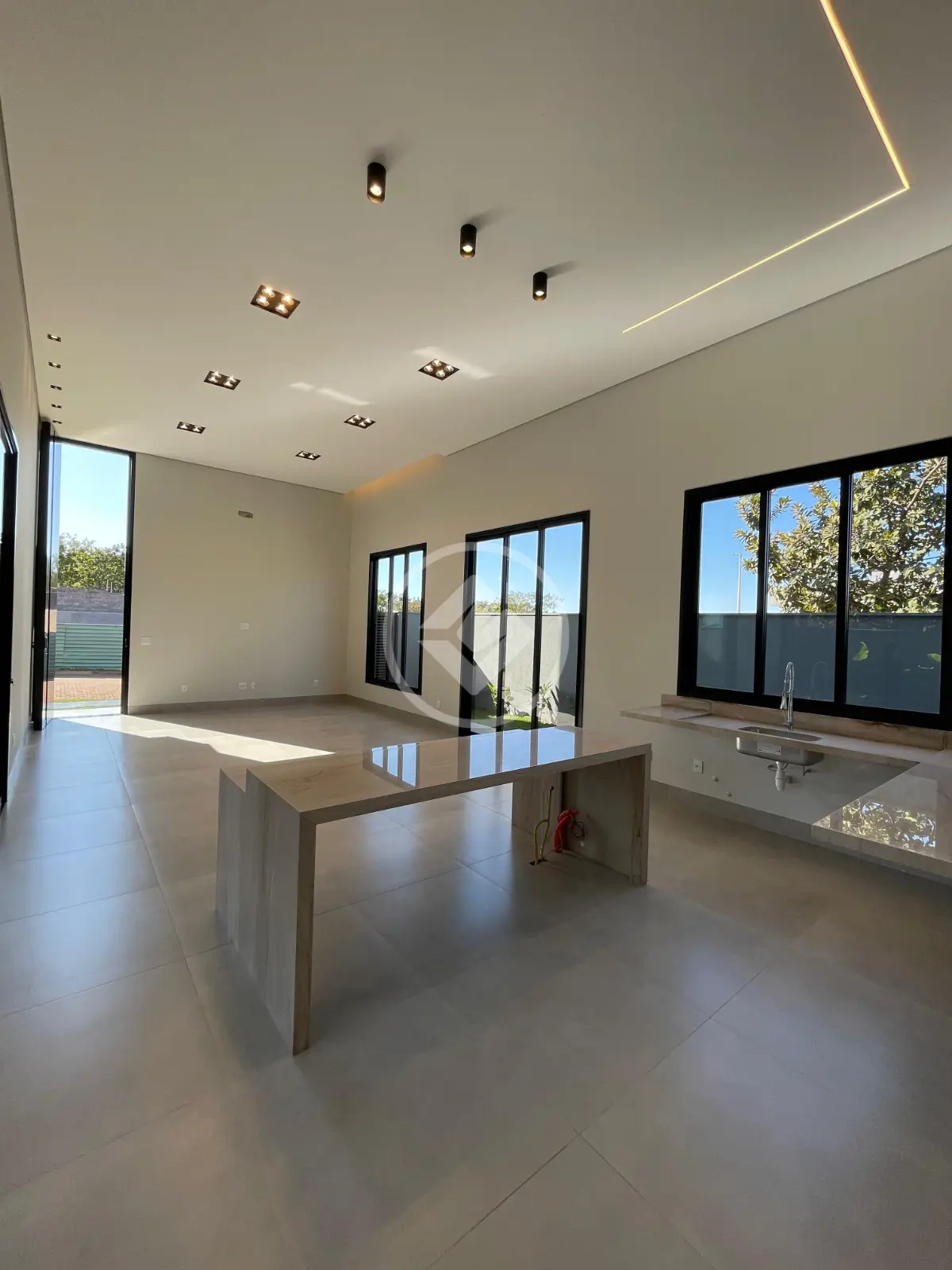 Casa Condomínio Granada, Uberlândia - MG — foto 1