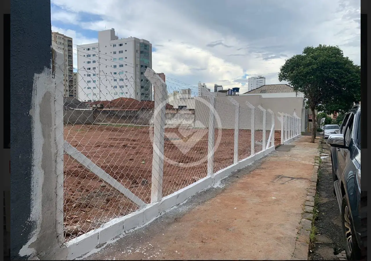Terreno à venda – 1.480 m² - Osvaldo Resende - Uberlândia/MG