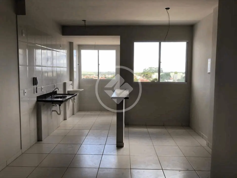 Apartamento à venda com 2 quartos - 49 m² - Jardim Célia - Uberlândia/MG