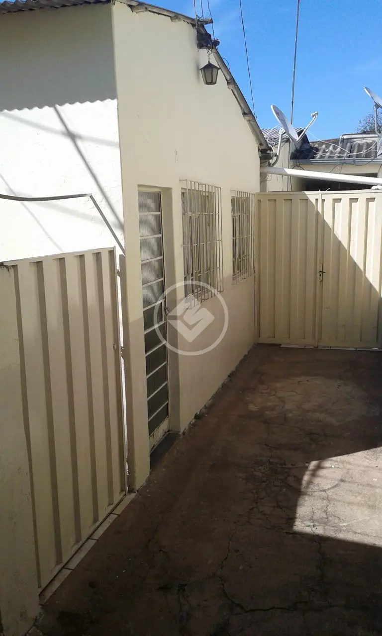 Casa 4 quartos no Nossa Senhora Aparecida, Uberlândia — foto 4 de 5